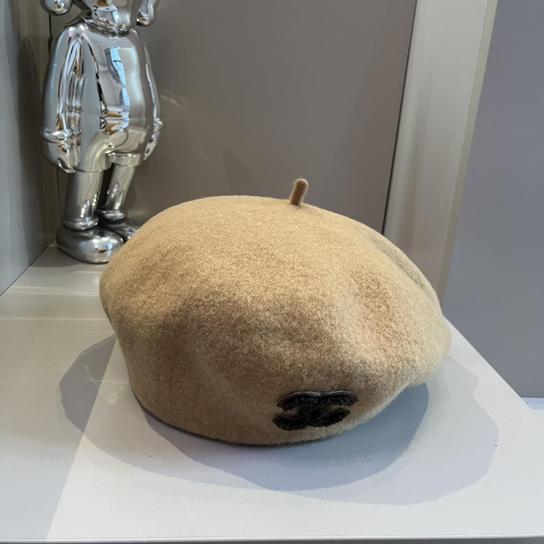 NO:212699,Chanel Chanel wool beret, irregular design, head circumference 57cm 100% wool hat Fisherman hat Baseball hat Knit hat, hat, chanel, chanel, espadrilles, hats19860909Chanel香奈儿羊毛贝雷帽,不规则设计,头围57cm百分百羊毛帽子渔夫帽棒球帽针织帽,帽子,chanel,chanel,espadrilles,hats,hat