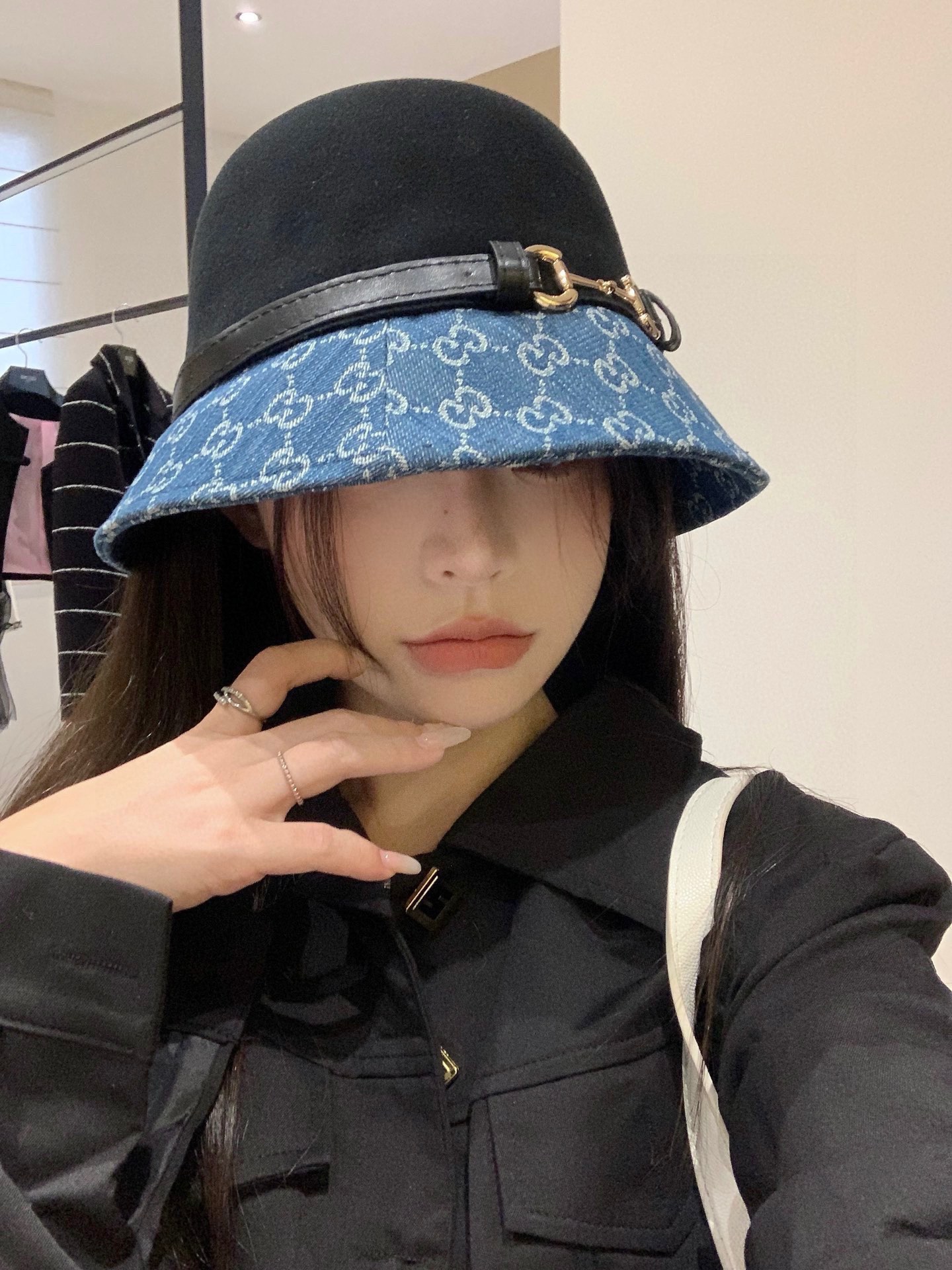 ¥ Gucci 古奇 23 otoño/invierno nuevo estilo sombrero de lana, sombrero de fieltro de lana, diseño con abertura trasera, c…