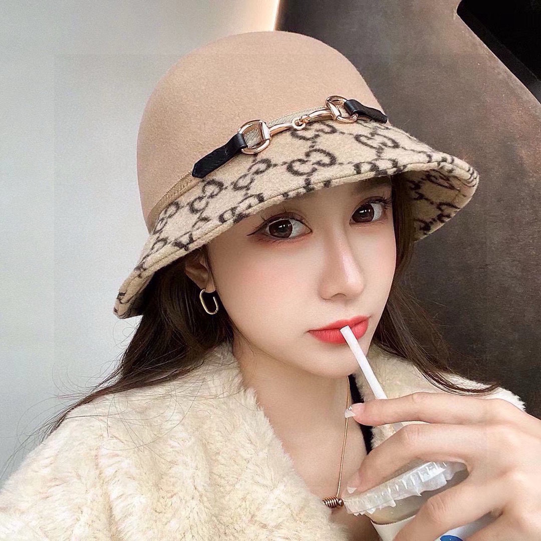 ¥ Gucci nuevo modelo de otoño-invierno 2022 de sombrero de fieltro de lana, sombrero de lana GG, decoración de hebilla …