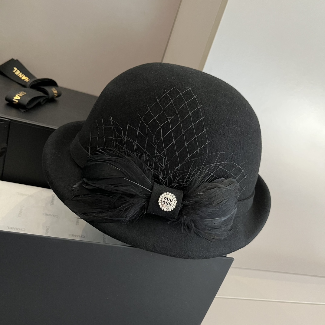 ¥ Negro MiuMiu MiuMiu 2024 Otoño/Invierno Nuevo Sombrero de Lana, Sombrero de Lana de Otoño/Invierno, 100% Lana 🦙%, Ci…