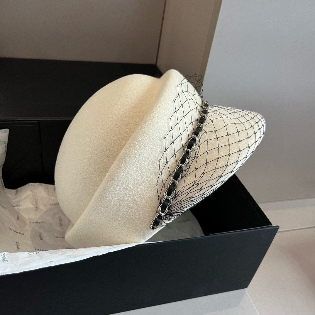 NO:214164,White Chanel wool baseball cap military cap, chain baseball cap, high-end color block, 100% wool, head circumference 57cm adjustable hat Fisherman hat Baseball cap Knitted hat, hat, chanel, chanel, espadrilles, hats19860909白色 Chanel香奈儿羊毛鸭舌帽军帽,链条鸭舌帽,高端拼色,百分百羊毛,头围57cm可调节帽子渔夫帽棒球帽针织帽,帽子,chanel,chanel,espadrilles,hats,hat