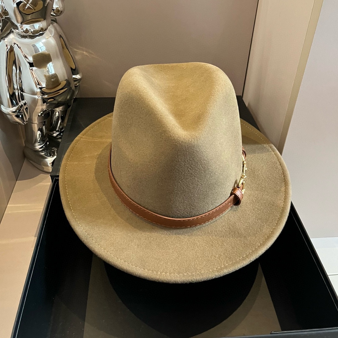 NO:214211,Camel Gucci wool top hat classic horseshoe buckle, autumn and winter new style, 100% wool fabric, head circumference of about 57cm hat fisherman hat baseball hat knit hat, hat, gucci, espadrilles, hats19860909驼色 Gucci古奇羊毛礼帽 经典马蹄扣,秋冬新款,百分百羊毛面料,头围57cm左右帽子渔夫帽棒球帽针织帽,帽子,gucci,espadrilles,hats,hat