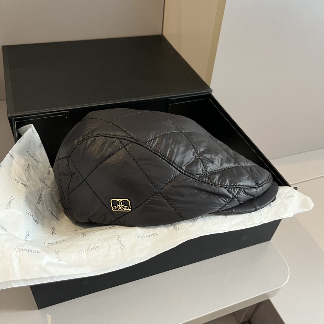 NO:214578,Chanel Chanel air cotton forward baseball cap, head circumference 57 hat fisherman hat baseball cap knit hat, hat, chanel, chanel, espadrilles, hats19860909Chanel香奈儿空气棉前进鸭舌帽,头围57左右帽子渔夫帽棒球帽针织帽,帽子,chanel,chanel,espadrilles,hats,hat