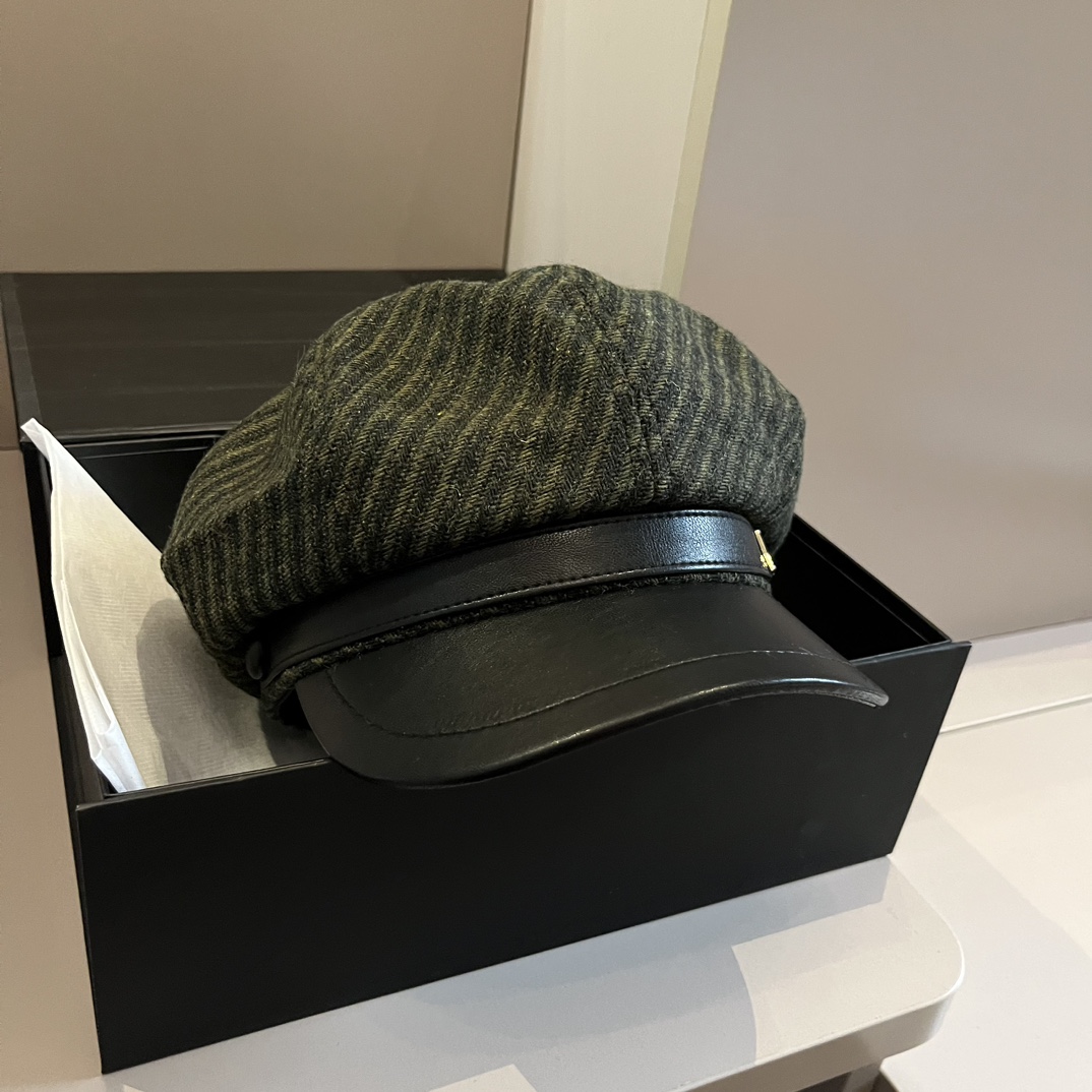 NO:214565,LV Louis Vuitton new duck tongue painter hat, classic stripes, head circumference 57cm hat, fisherman hat baseball hat knit hat, hat, louis vuitton, louis vuitton, espadrilles, hats19860909LV路易威登新款鸭舌画家帽,经典条纹,头围57cm帽子渔夫帽棒球帽针织帽,帽子,louis vuitton,louis vuitton,espadrilles,hats,hat
