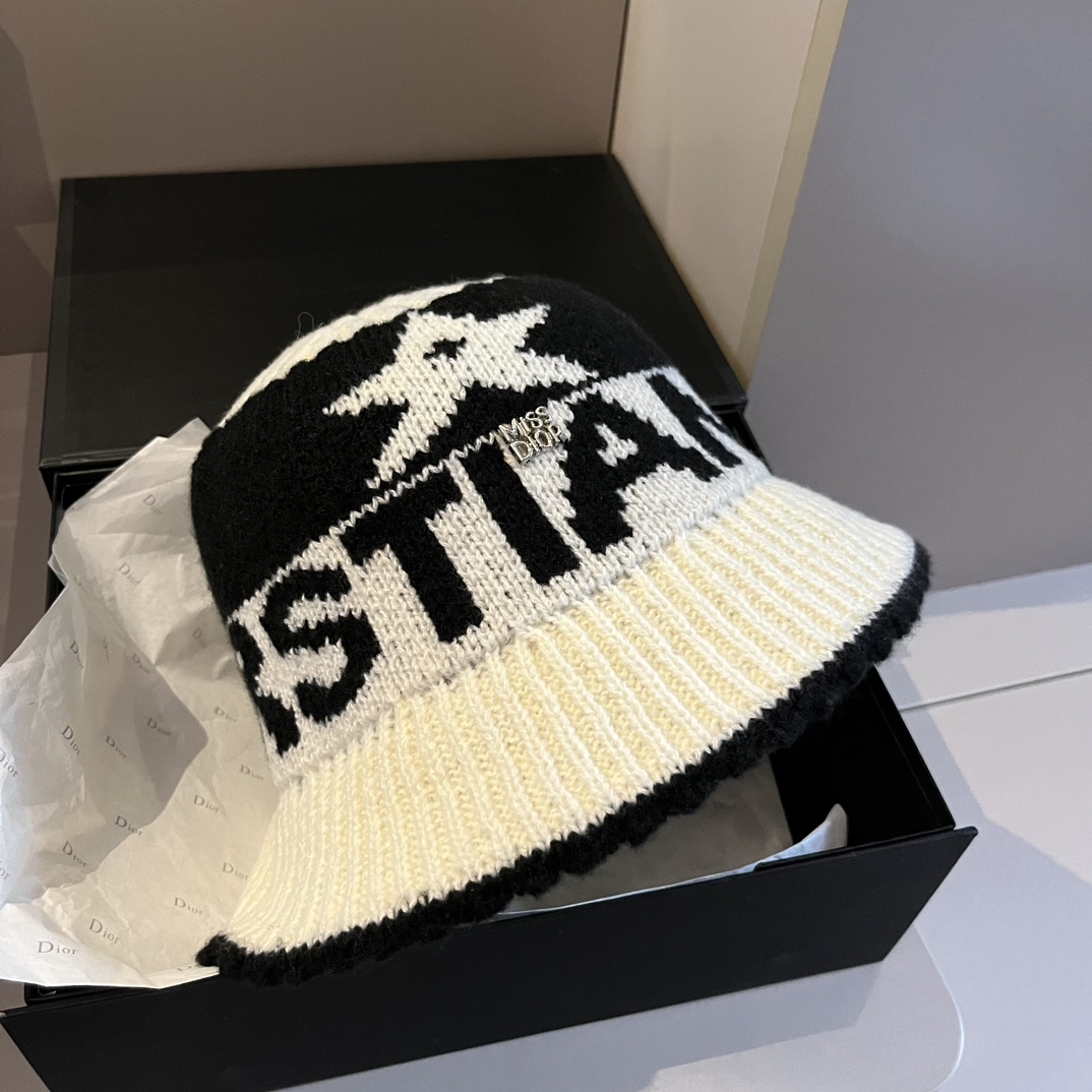 NO:214641,Dior new knitted fisherman hat, internet celebrity popular hat fisherman hat baseball hat knit hat, hat, dior, dior, espadrilles, hats19860909Dior迪奥新款针织渔夫帽,网红爆款帽子渔夫帽棒球帽针织帽,帽子,dior,dior,espadrilles,hats,hat