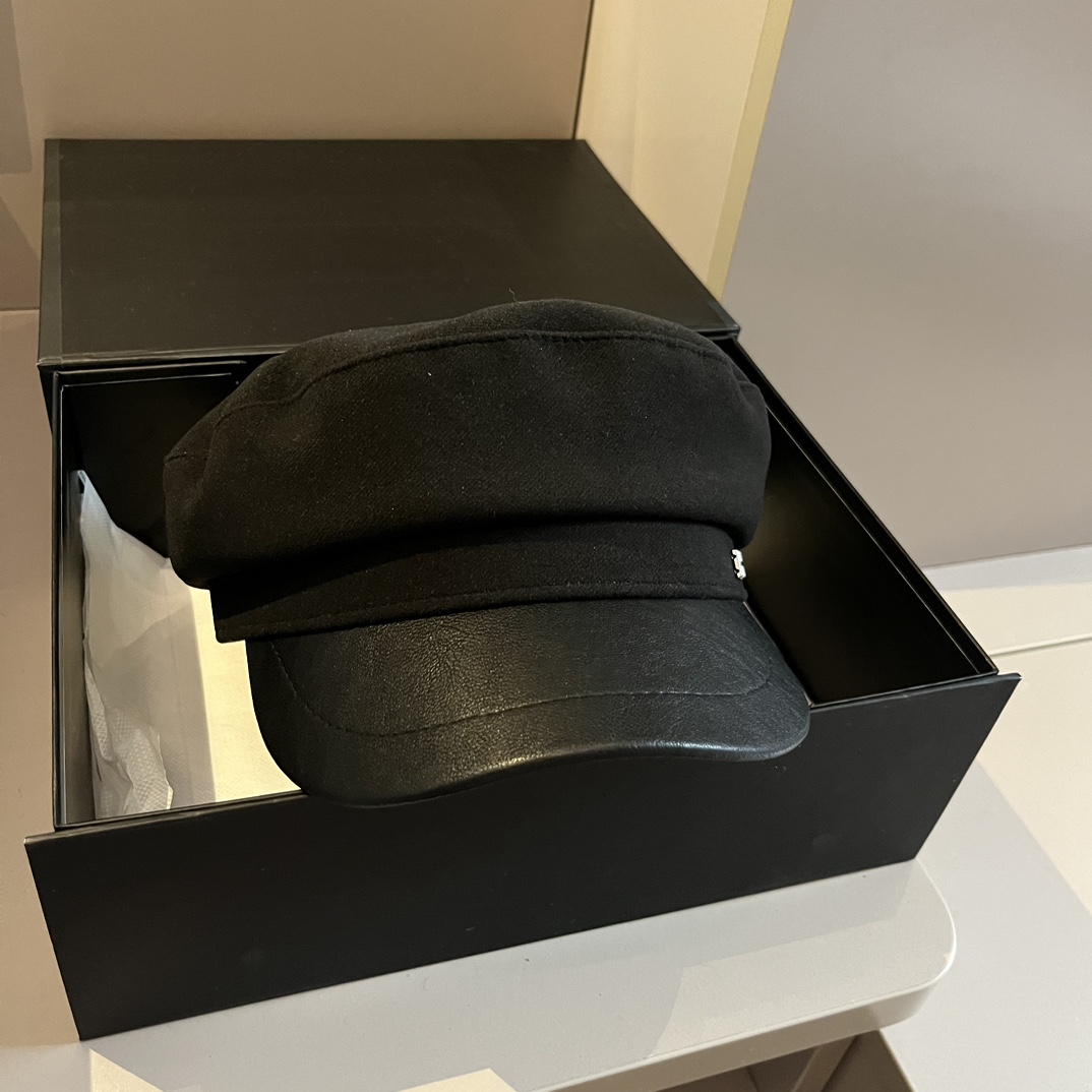 NO:214643,Hermes new baseball cap, head circumference 57cm hat, fisherman hat, baseball hat, knit hat, hat, hermes, espadrilles, hats19860909爱马仕新款鸭舌军帽,头围57cm帽子渔夫帽棒球帽针织帽,帽子,hermes,espadrilles,hats,hat