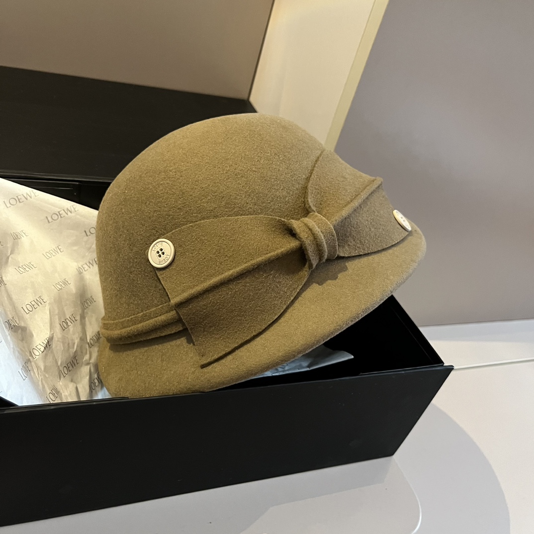 NO:214645,Loewe LOEWE new beret, wool curly top hat, 100% wool fabric wool head circumference 57cm hat fisherman hat baseball hat knit hat, hat, loewe, espadrilles,hats19860909罗意威ＬＯＥＷＥ新款贝雷帽,羊毛卷边礼帽,百分百羊毛面料羊毛头围57cm 帽子渔夫帽棒球帽针织帽,帽子,loewe,espadrilles,hats,hat