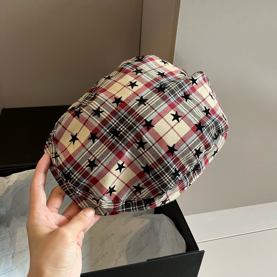 Burberry巴宝莉格子前进帽 5