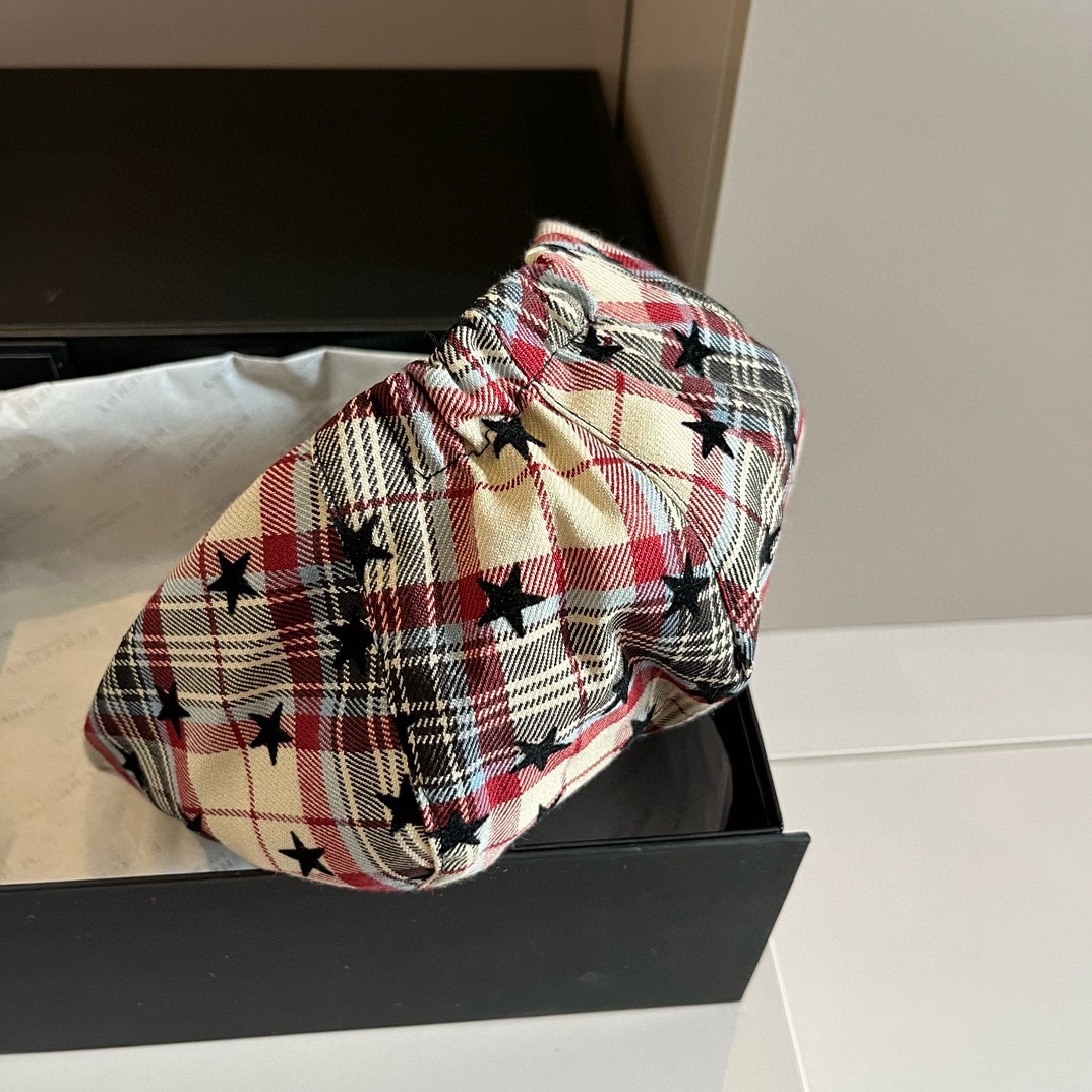 Burberry巴宝莉格子前进帽 7