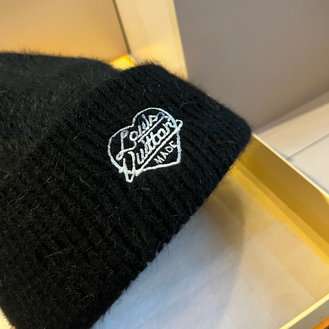 PLV路易威登秋冬新款针织羊毛帽保暖毛线帽50羊毛%50兔毛跑量多色