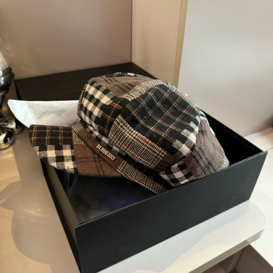 PBurberry巴宝莉秋新款画家帽经典格子帽头围57cm