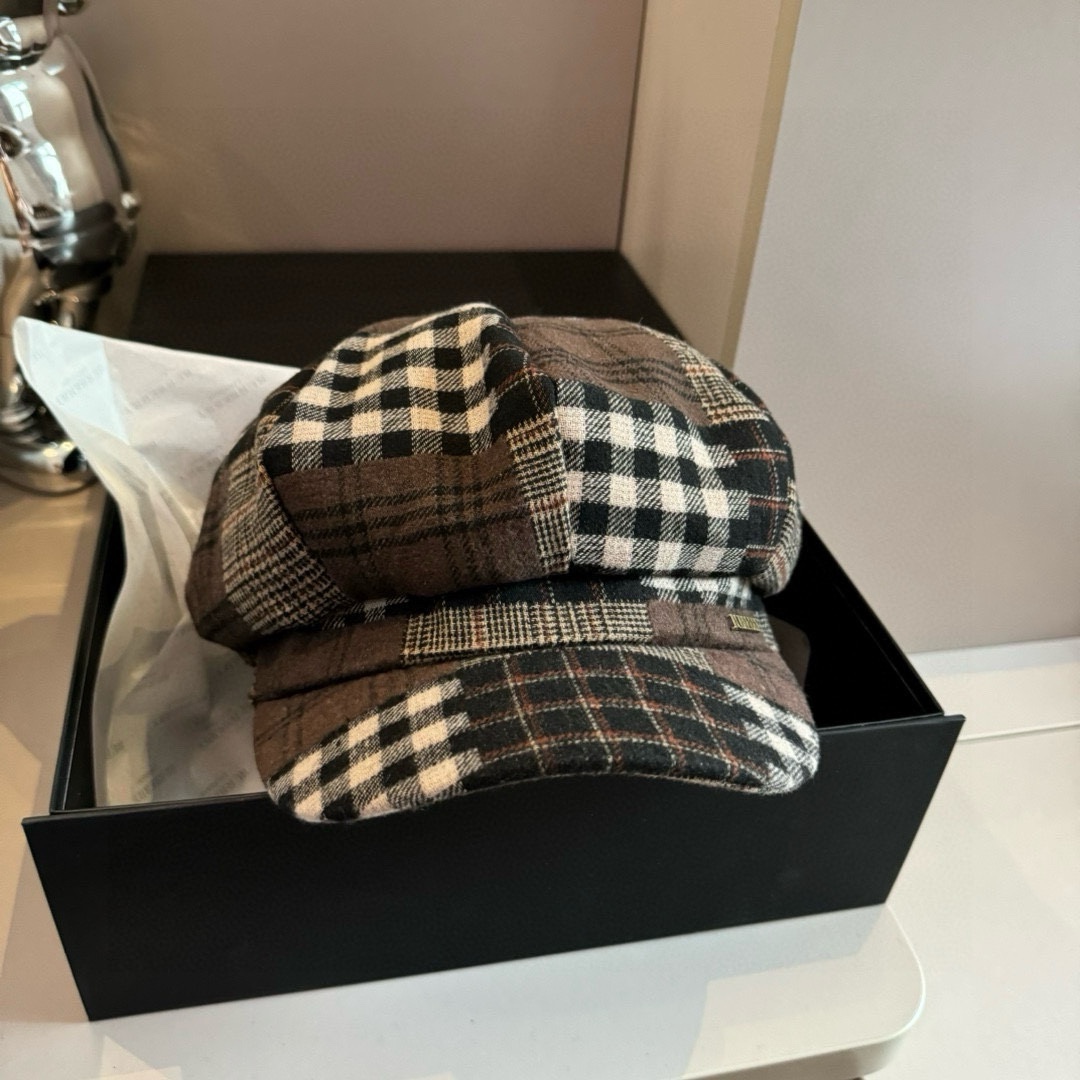 PBurberry巴宝莉秋新款画家帽经典格子帽头围57cm