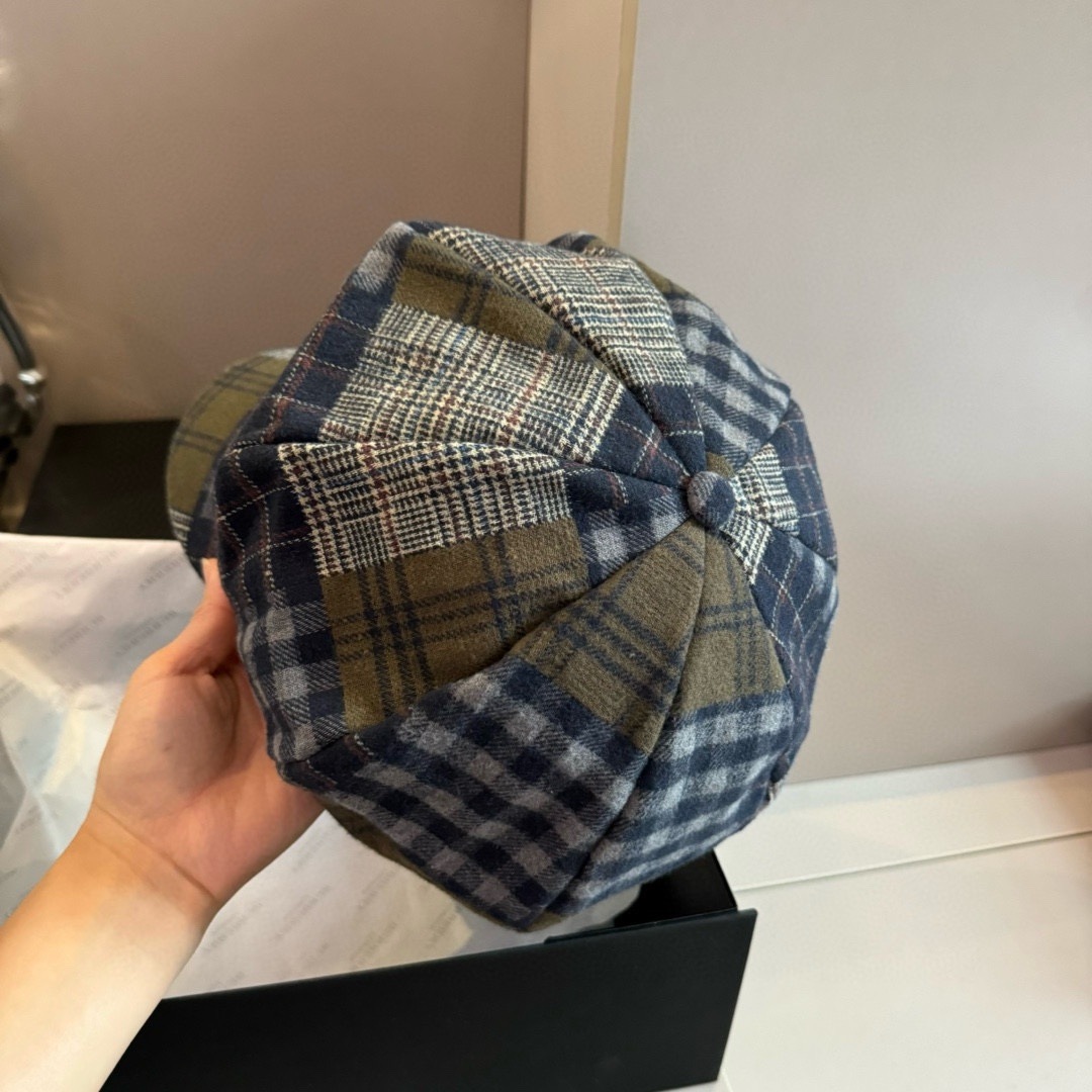 PBurberry巴宝莉秋新款画家帽经典格子帽头围57cm