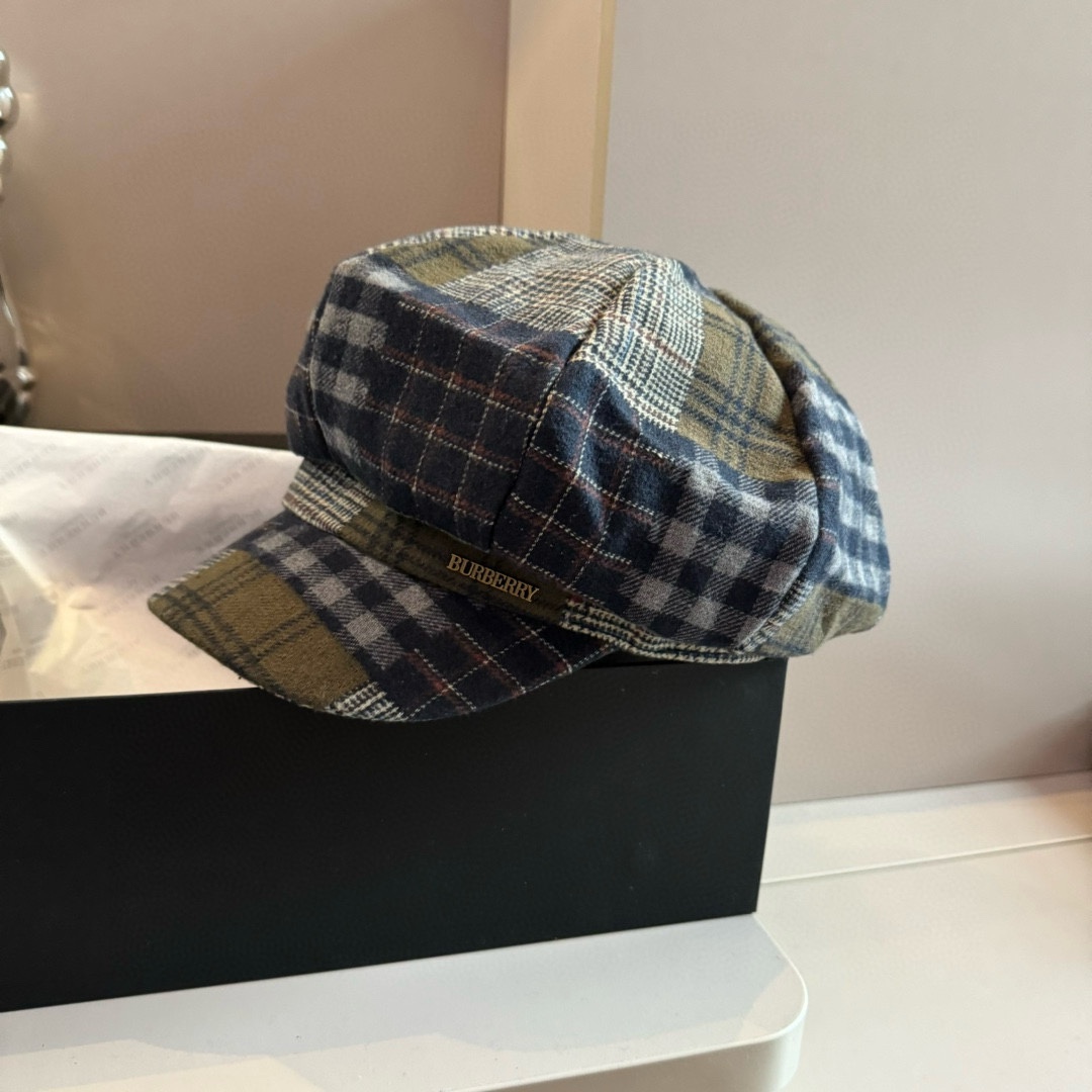PBurberry巴宝莉秋新款画家帽经典格子帽头围57cm