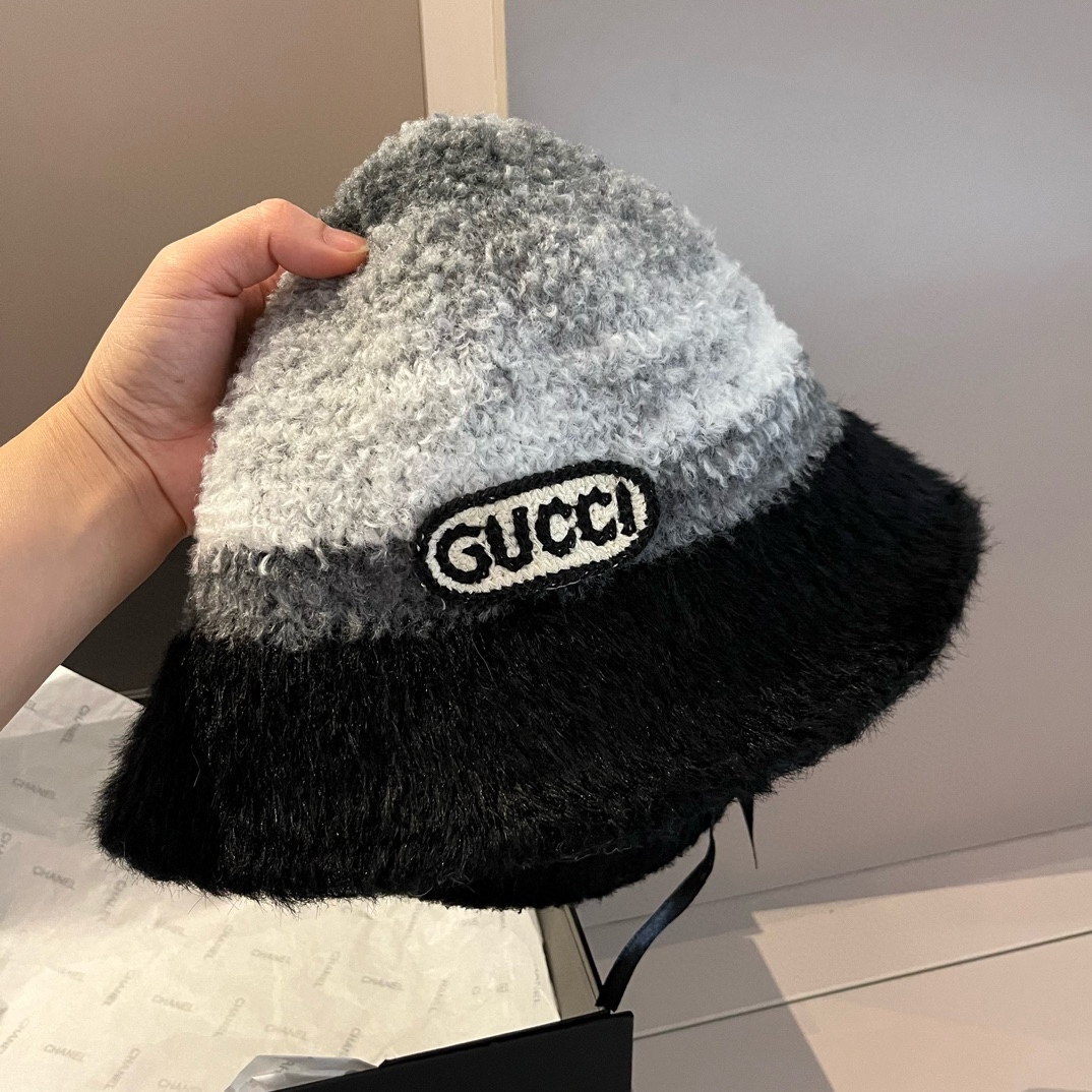 PGucci古奇新款羊羔绒渔夫帽渐变色头围57cm