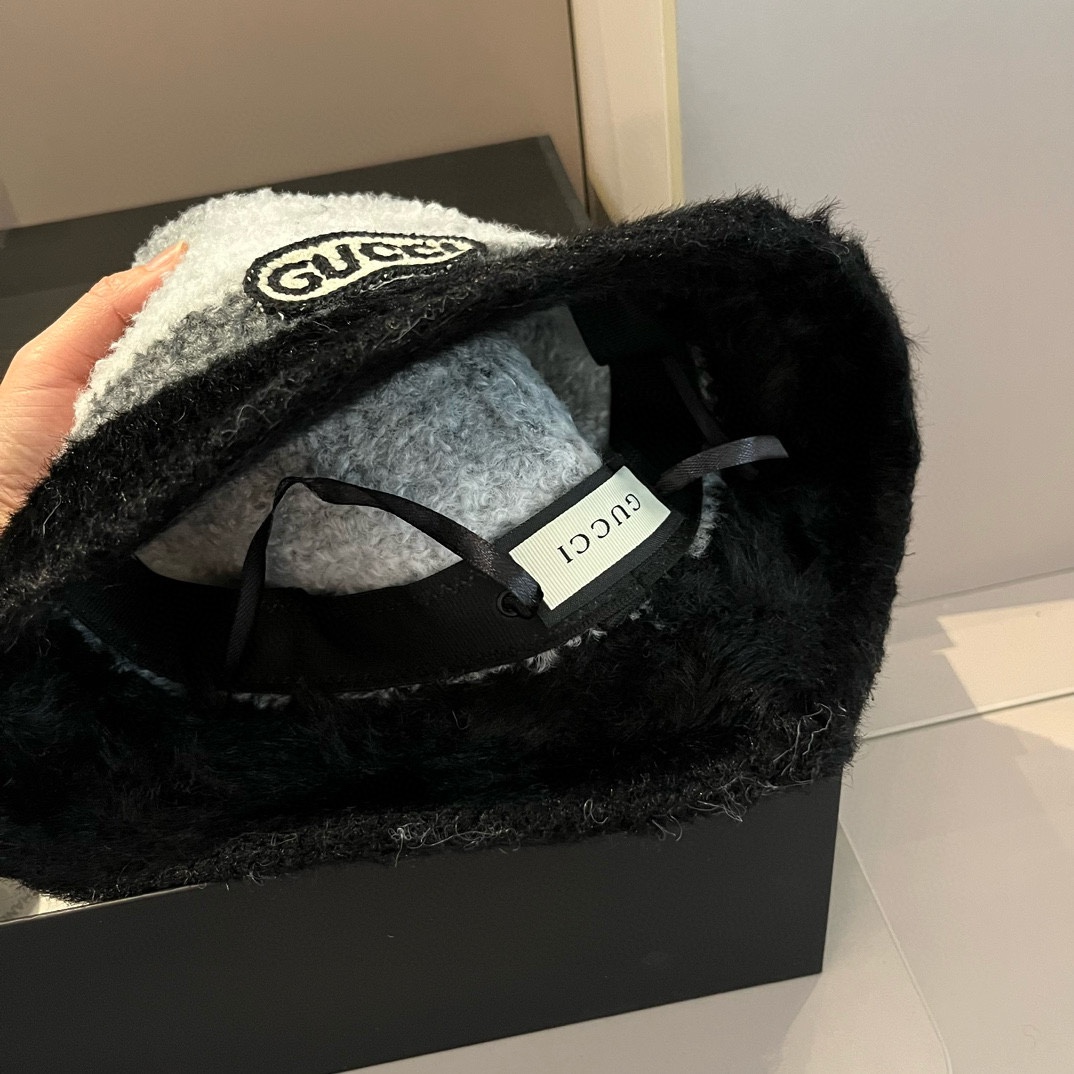 PGucci古奇新款羊羔绒渔夫帽渐变色头围57cm