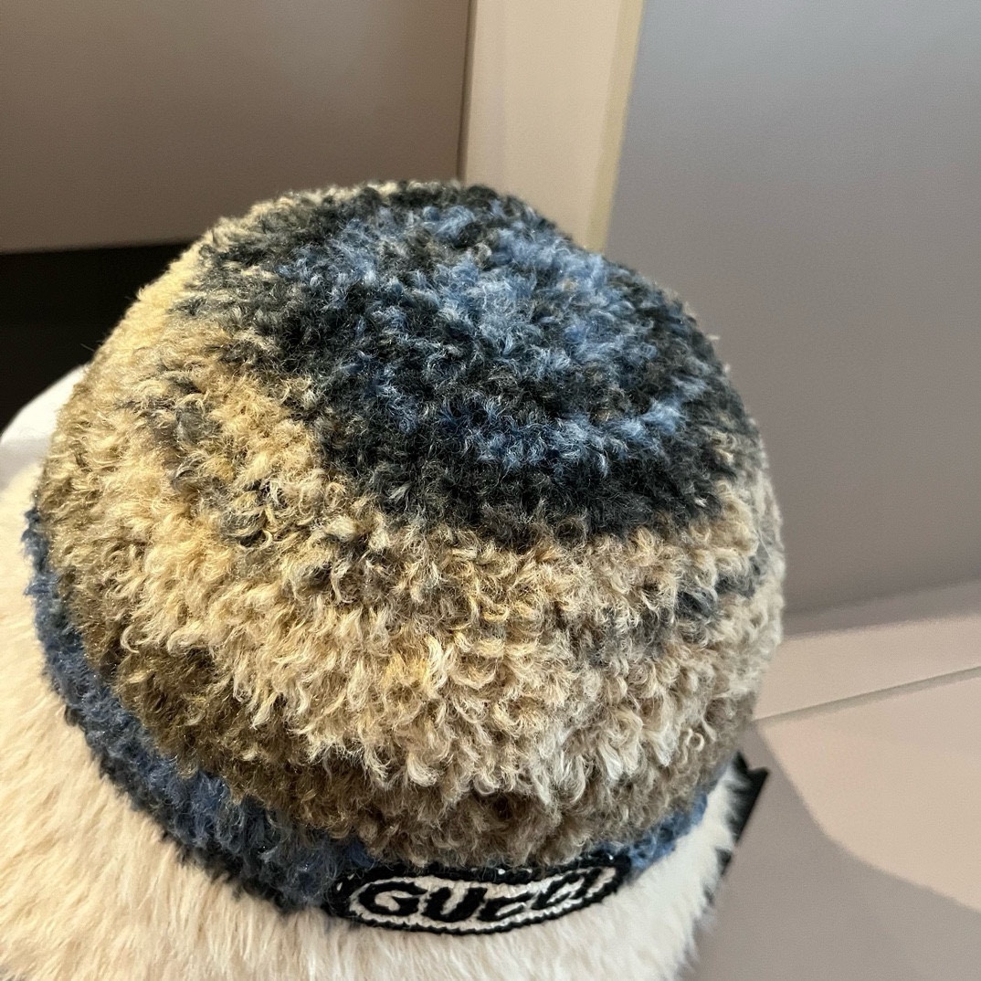 PGucci古奇新款羊羔绒渔夫帽渐变色头围57cm