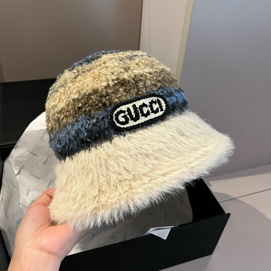 PGucci古奇新款羊羔绒渔夫帽渐变色头围57cm