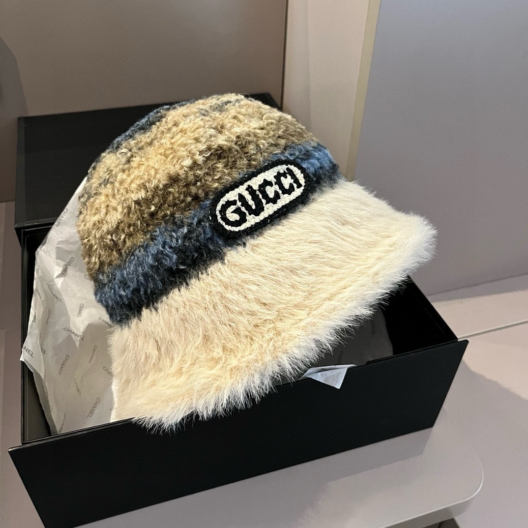 PGucci古奇新款羊羔绒渔夫帽渐变色头围57cm
