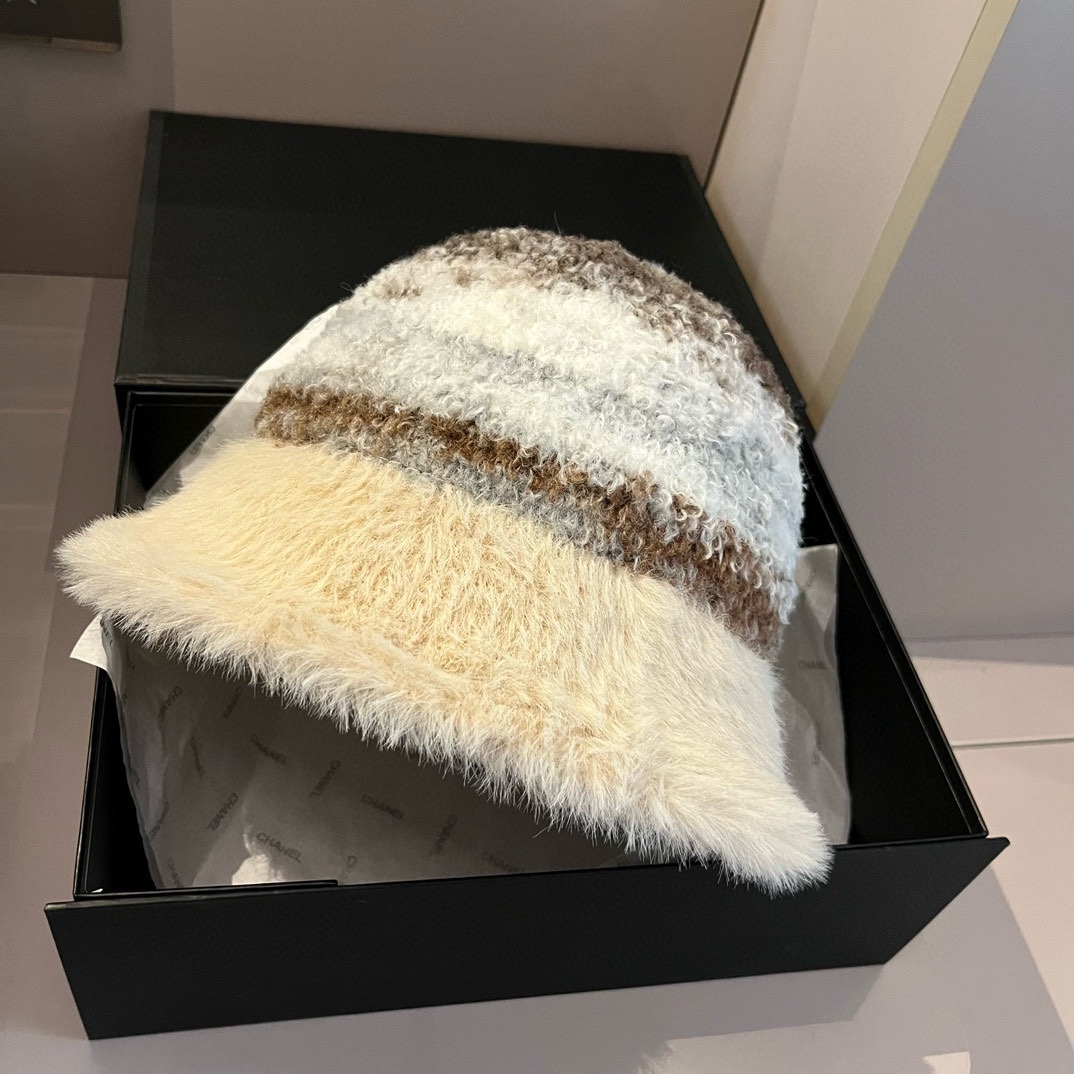 PGucci古奇新款羊羔绒渔夫帽渐变色头围57cm