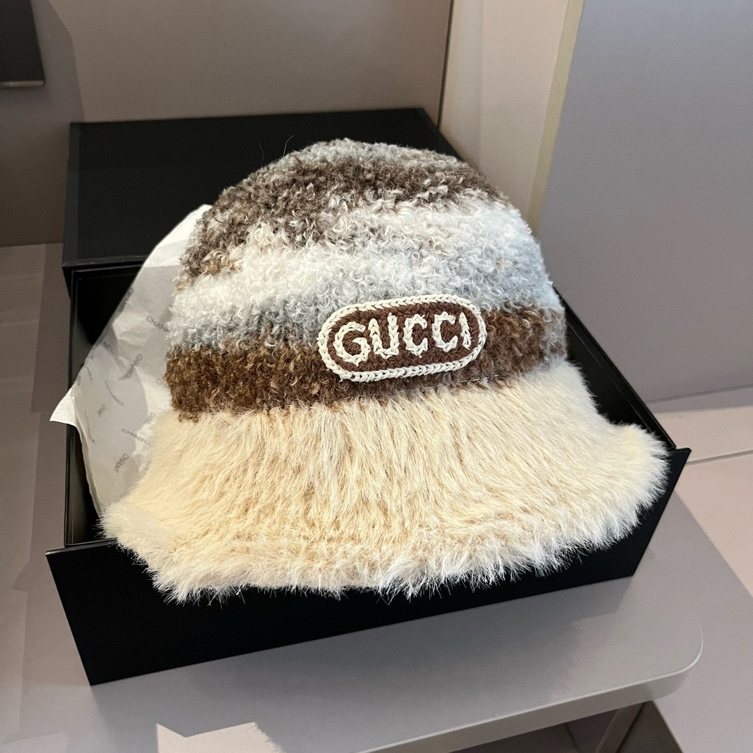PGucci古奇新款羊羔绒渔夫帽渐变色头围57cm