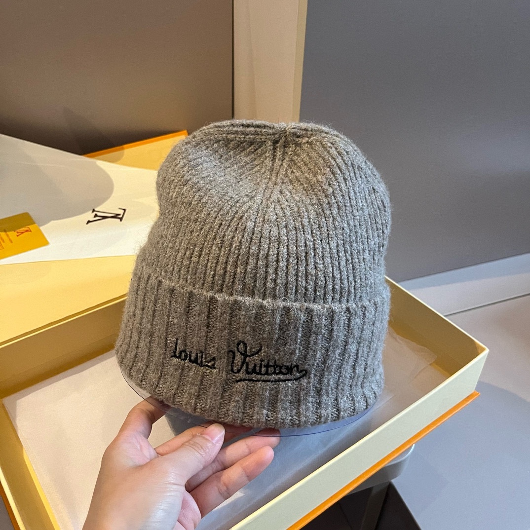 PLV路易威登新款羊毛帽男女通用