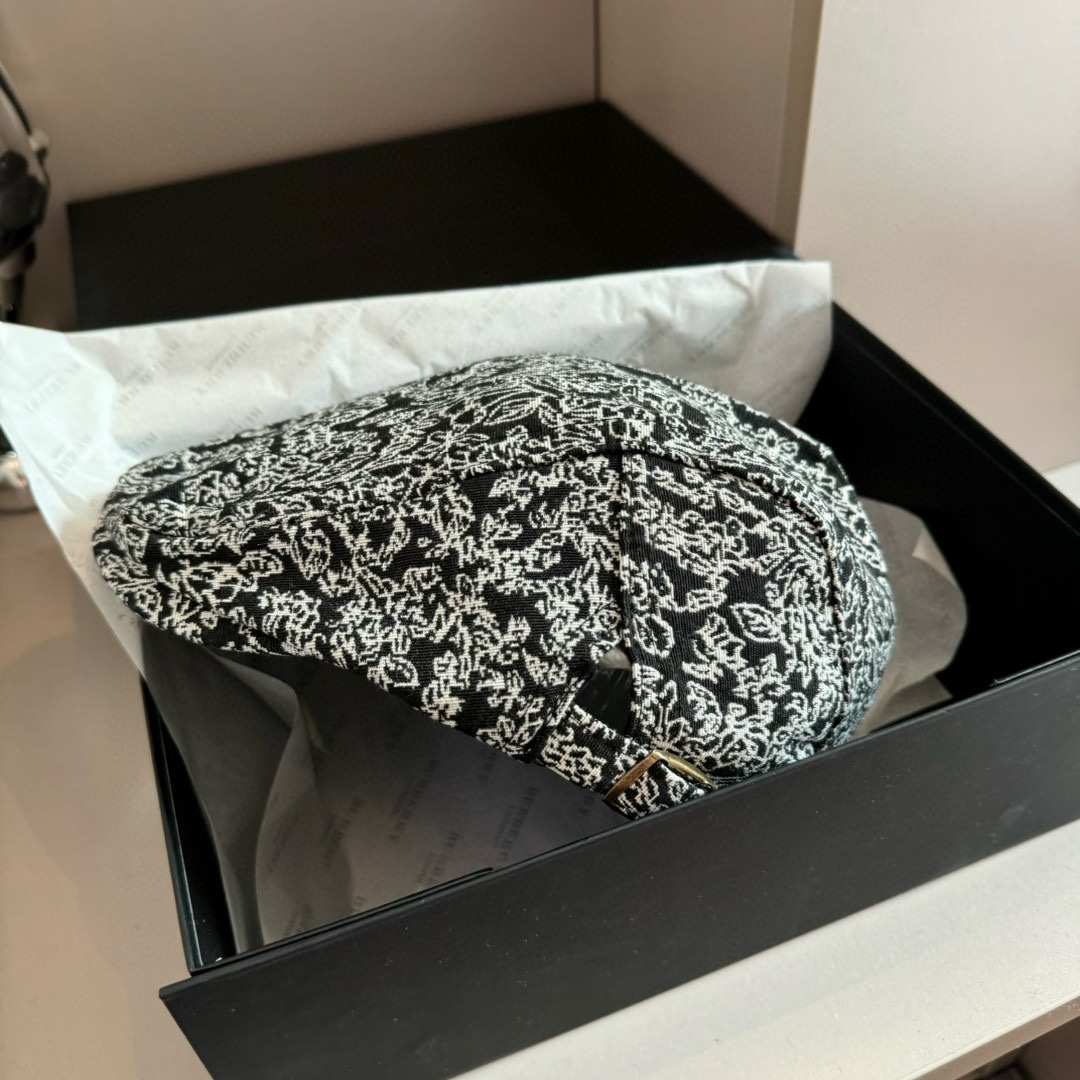 PBurberry巴宝莉秋冬新款鸭舌前进帽画家帽头围57cm复古风