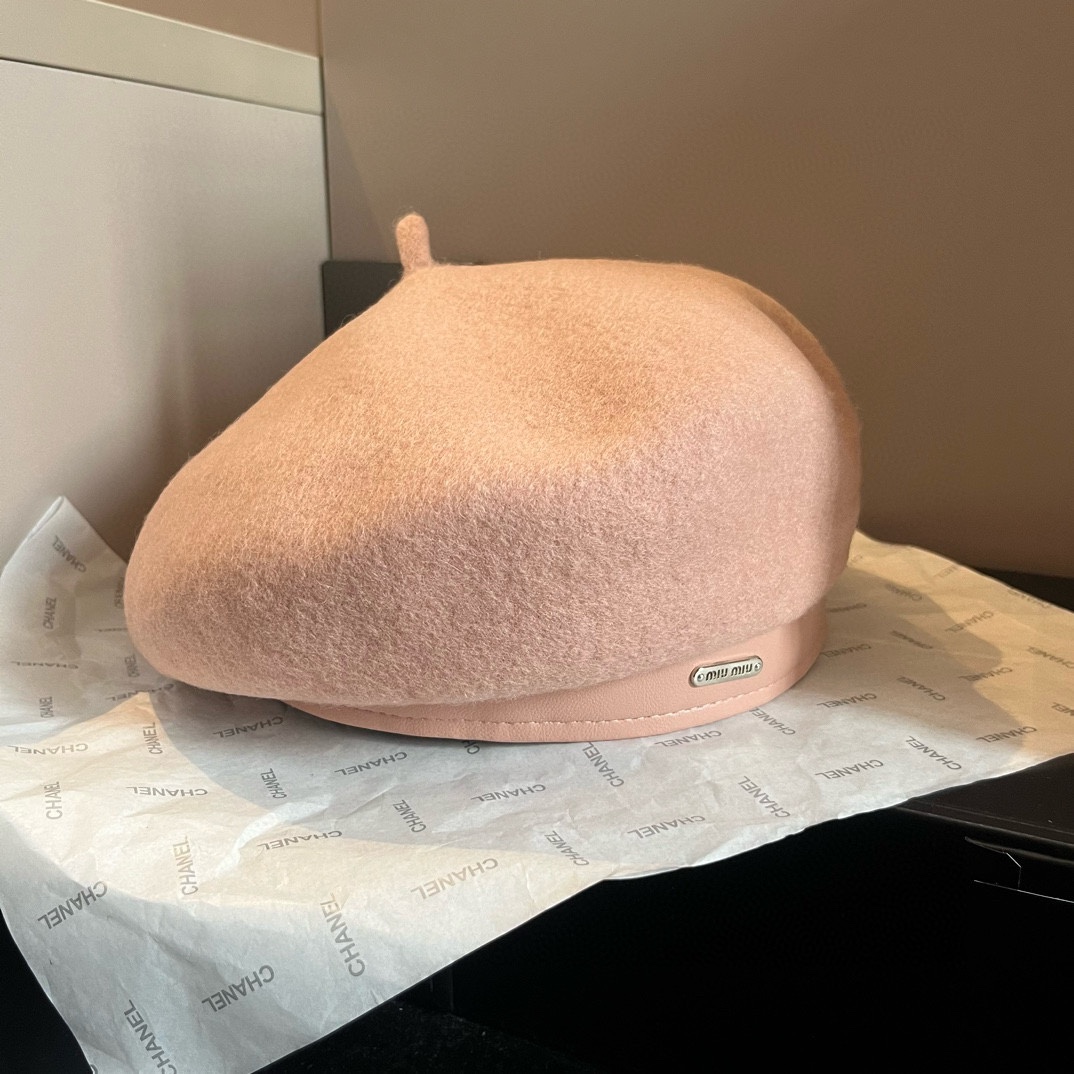 P缪缪miumiu秋冬新款贝雷帽头围57cm