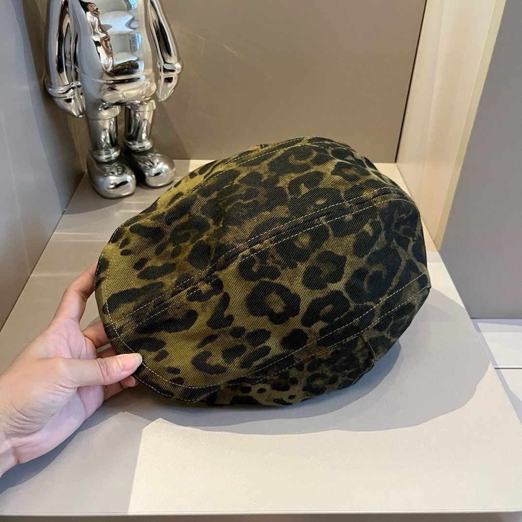 P巴宝莉Burberry24新款鸭舌前进帽复古风头围57cm