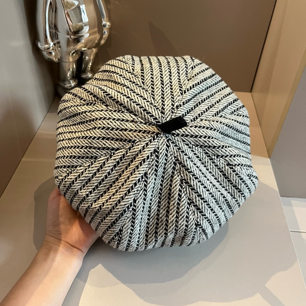 P巴宝莉Burberry复古风八角南瓜帽贝雷帽灯芯绒面料高级百搭头围57cm
