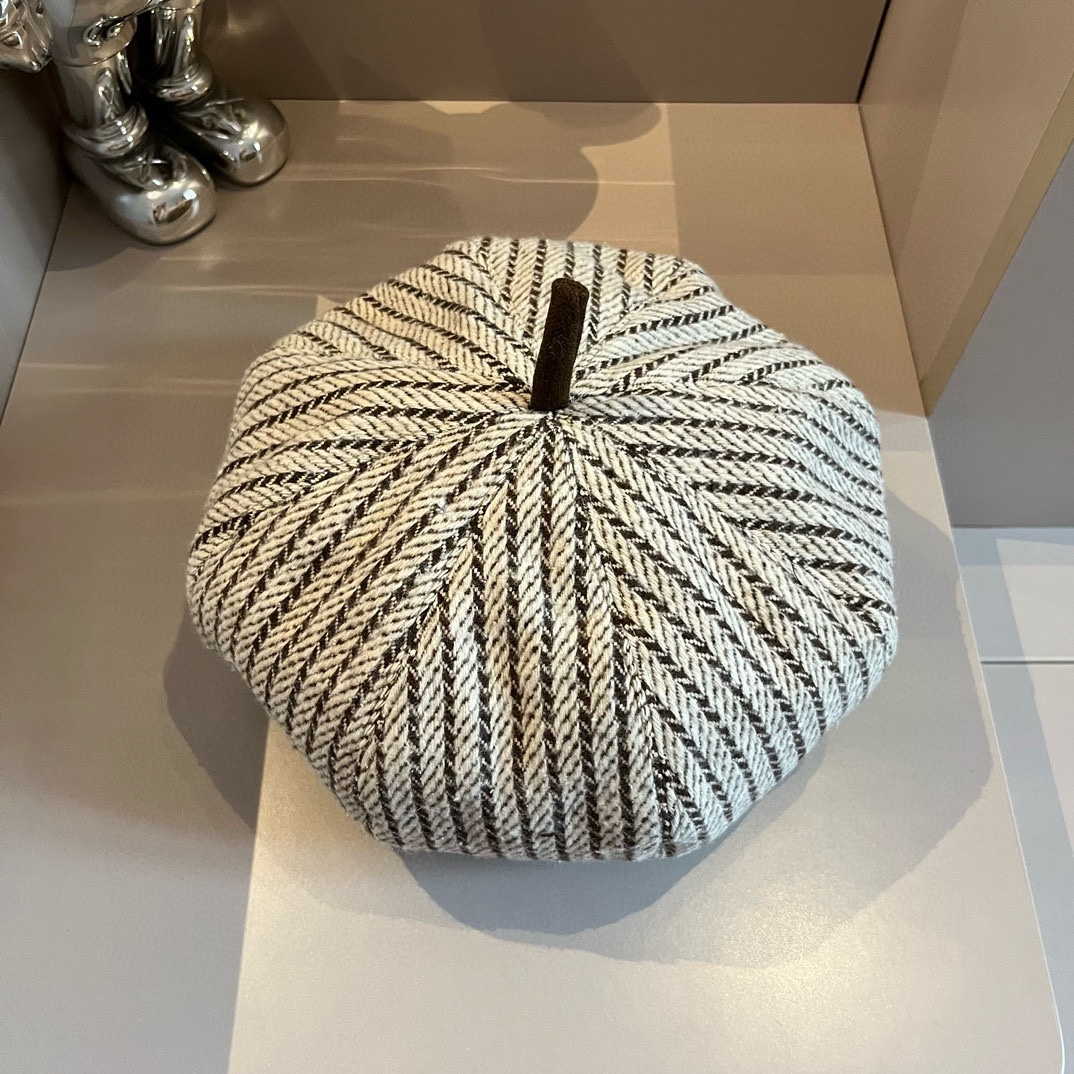 P巴宝莉Burberry复古风八角南瓜帽贝雷帽灯芯绒面料高级百搭头围57cm