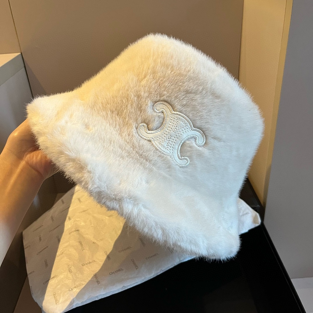 PCeline赛琳仿真水貂毛新款渔夫帽超高质感头围57cm