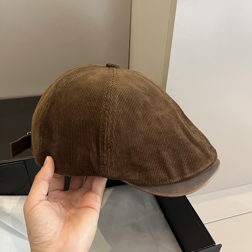 PPrada普拉达新款鸭舌前进帽灯芯绒面料头围57cm