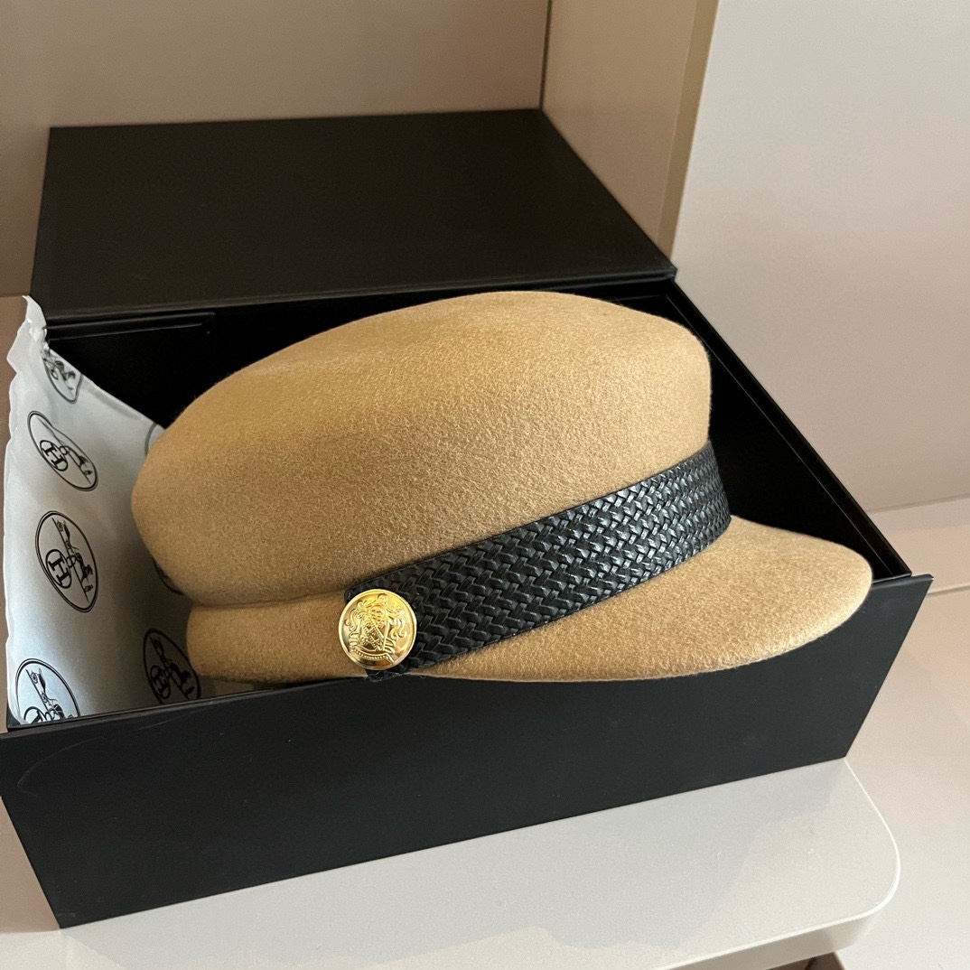 NO:215286,Hermes Hermes new duck tongue military cap, 100% wool head circumference 57cm hat, fisherman hat, baseball hat, knit hat, hat, hermes, hermes, espadrilles, hats19860909爱马仕Hermes新款鸭舌军帽,百分百羊毛头围57cm帽子渔夫帽棒球帽针织帽,帽子,hermes,hermes,espadrilles,hats,hat