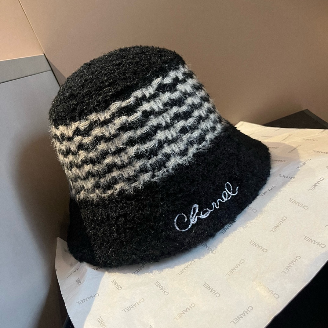 NO:215266,Chanel Chanel lamb wool fisherman hat, head circumference 57cm hat fisherman hat baseball hat knit hat, hat, chanel, chanel, espadrilles, hats19860909Chanel香奈儿羊羔毛渔夫帽,头围57cm帽子渔夫帽棒球帽针织帽,帽子,chanel,chanel,espadrilles,hats,hat