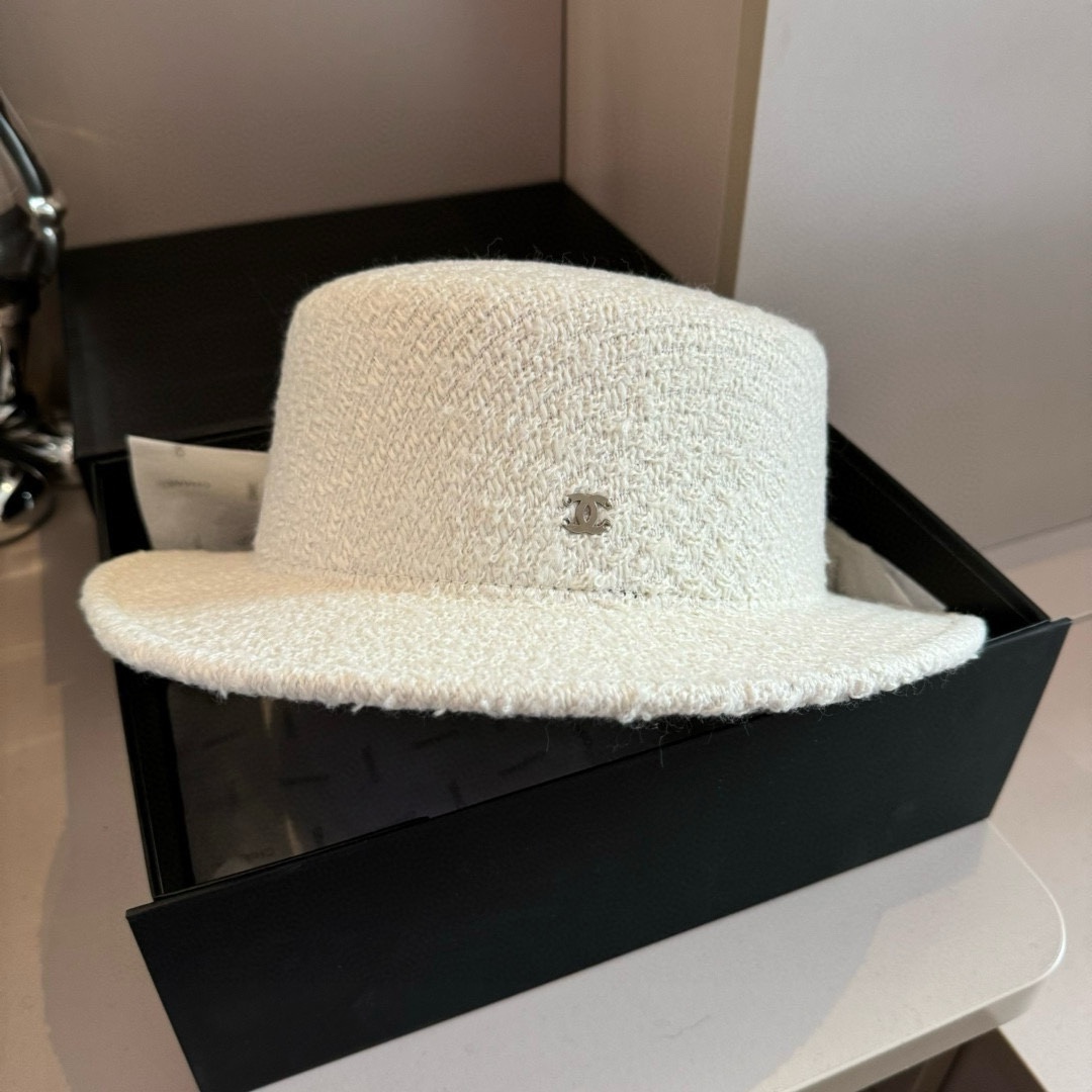 NO:215293,Chanel Chanel classic socialite top hat, head circumference 57cm hat fisherman hat baseball hat knit hat, hat, chanel, chanel, espadrilles, hats19860909Chanel香奈儿经典名媛风平顶礼帽,头围57cm帽子渔夫帽棒球帽针织帽,帽子,chanel,chanel,espadrilles,hats,hat