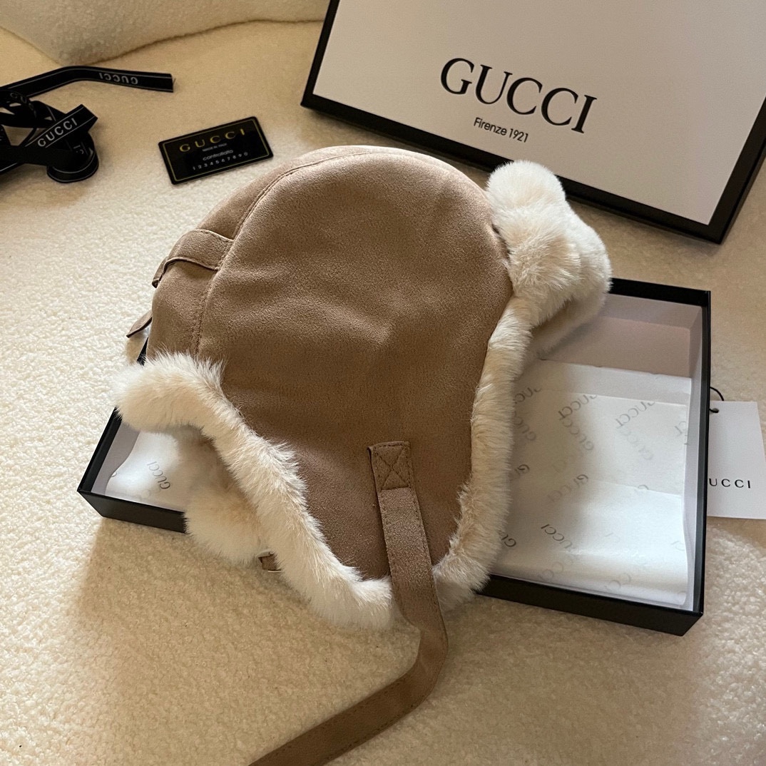 NO:215894,Gucci Gucci autumn and winter new ear protection hat, fur inner lining, Lei Feng hat, four color hat fisherman hat baseball hat knit hat, hat, gucci, espadrilles, hats19860909Gucci古奇秋冬新款护耳帽,毛内里,雷锋帽,四个色帽子渔夫帽棒球帽针织帽,帽子,gucci,espadrilles,hats,hat