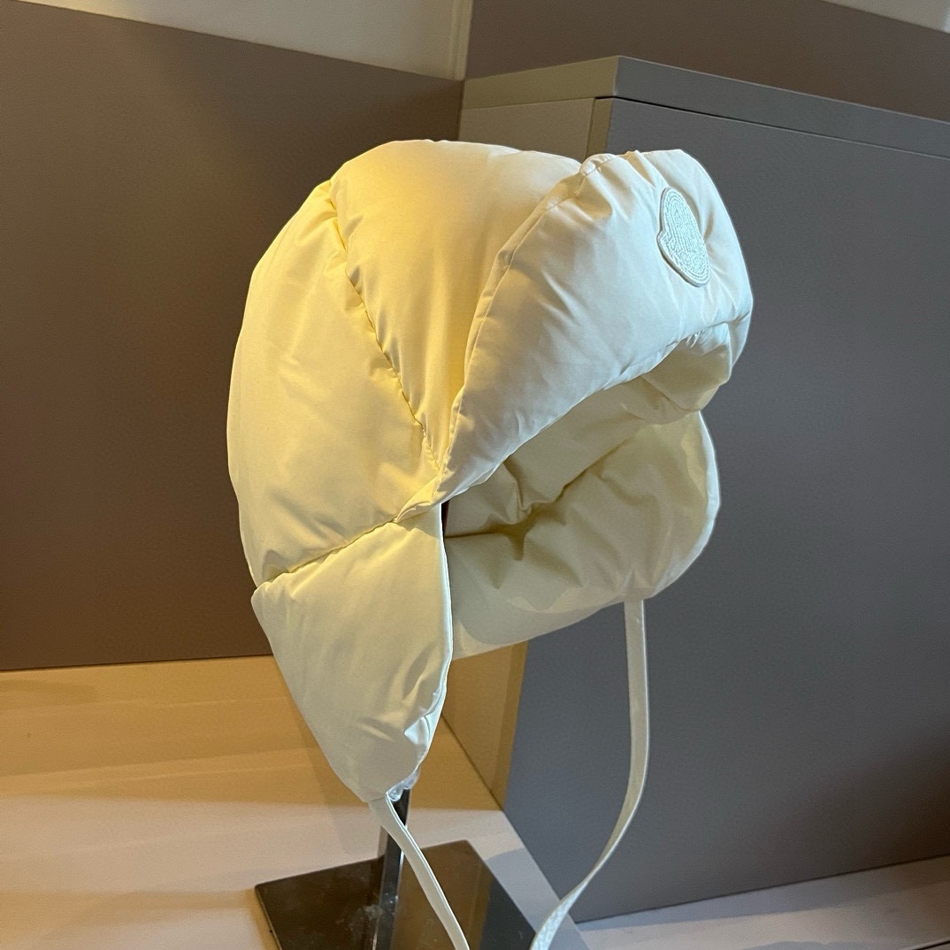 NO:215794,The masked down ear-protecting hat, light and warm, full of high-end feel, customized hat, fisherman's hat, baseball hat, knit hat, hat, Moncler, espadrilles, down jacket, hats19860909蒙口羽绒护耳帽,轻盈保暖,高级感十足,定制款帽子渔夫帽棒球帽针织帽,帽子,Moncler,espadrilles,down jacket,hats,hat