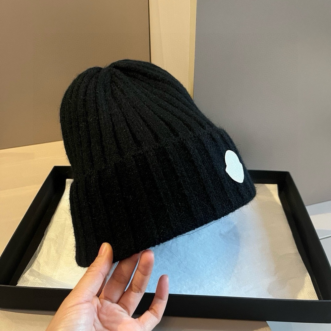 NO:216521,New wool knitted hat, universal hat for men and women, fisherman hat baseball hat knitted hat, hat, Moncler, espadrilles, hats19860909蒙口新款羊毛针织帽,男女通用帽子渔夫帽棒球帽针织帽,帽子,Moncler,espadrilles,hats,hat