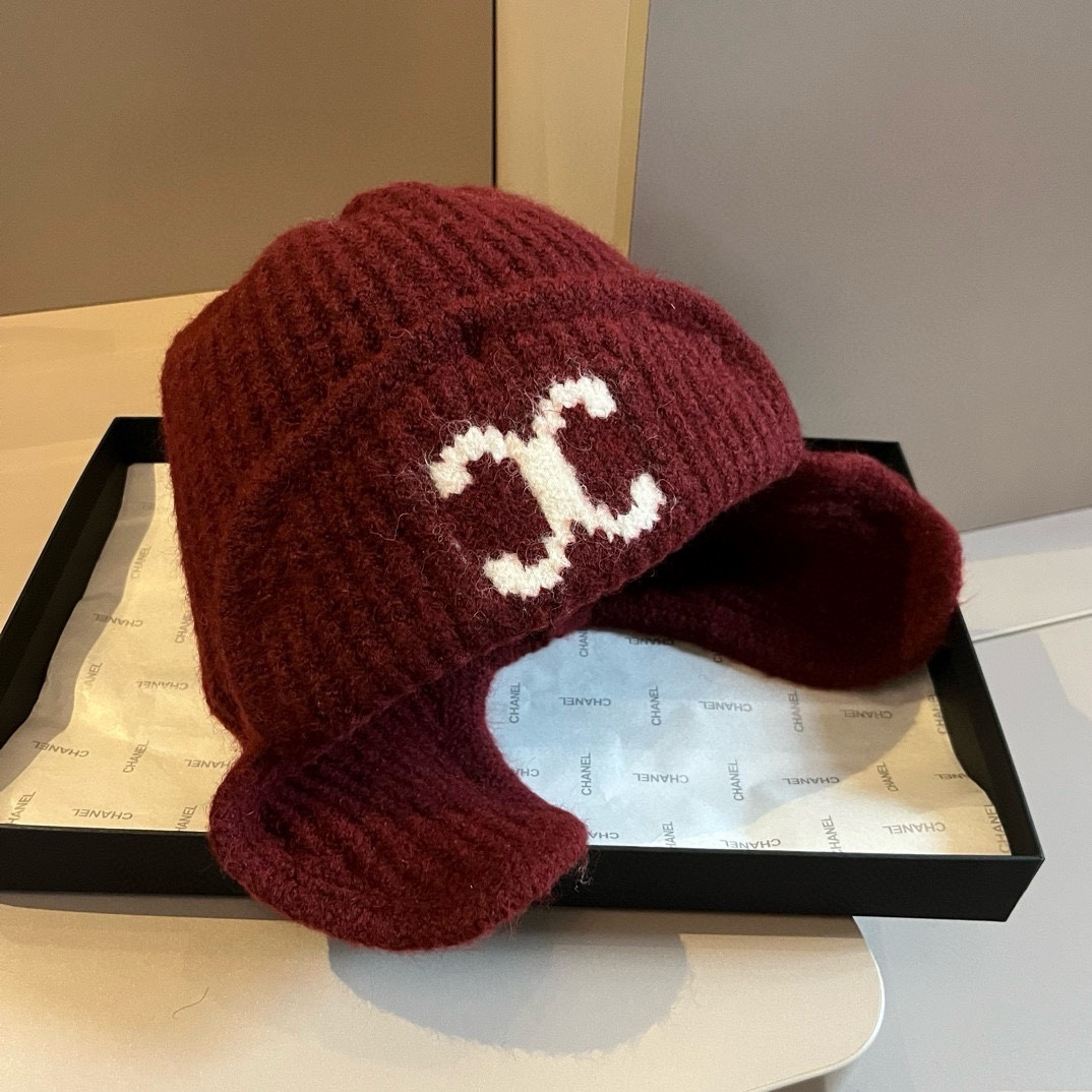 NO:216309,Chanel Chanel knitted ear protection hat fisherman hat baseball hat knit hat, hat, chanel, chanel, espadrilles, hats19860909Chanel香奈儿针织护耳帽帽子渔夫帽棒球帽针织帽,帽子,chanel,chanel,espadrilles,hats,hat