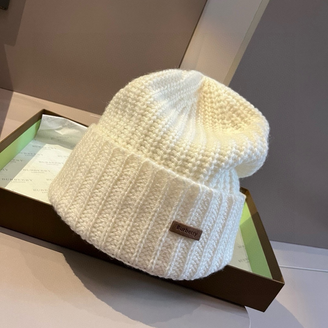 NO:216312,Burberry Burberry new knitted wool hat, 100% wool fabric, universal hat, fisherman hat, baseball hat, knit hat, hat, burberry, burberry, espadrilles, hats19860909Burberry巴宝莉新款针织羊毛帽,百分百羊毛面料,男女通用帽子渔夫帽棒球帽针织帽,帽子,burberry,burberry,espadrilles,hats,hat