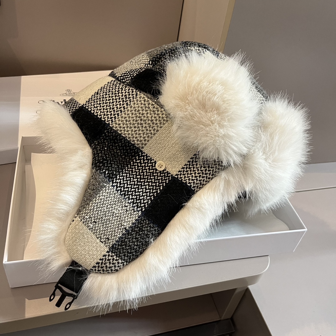 NO:216383,Prada new ear protection lee hat fisherman hat baseball hat knit hat, hat, prada, prada, espadrilles, hats19860909Prada普拉达新款护耳雷锋帽帽子渔夫帽棒球帽针织帽,帽子,prada,prada,espadrilles,hats,hat