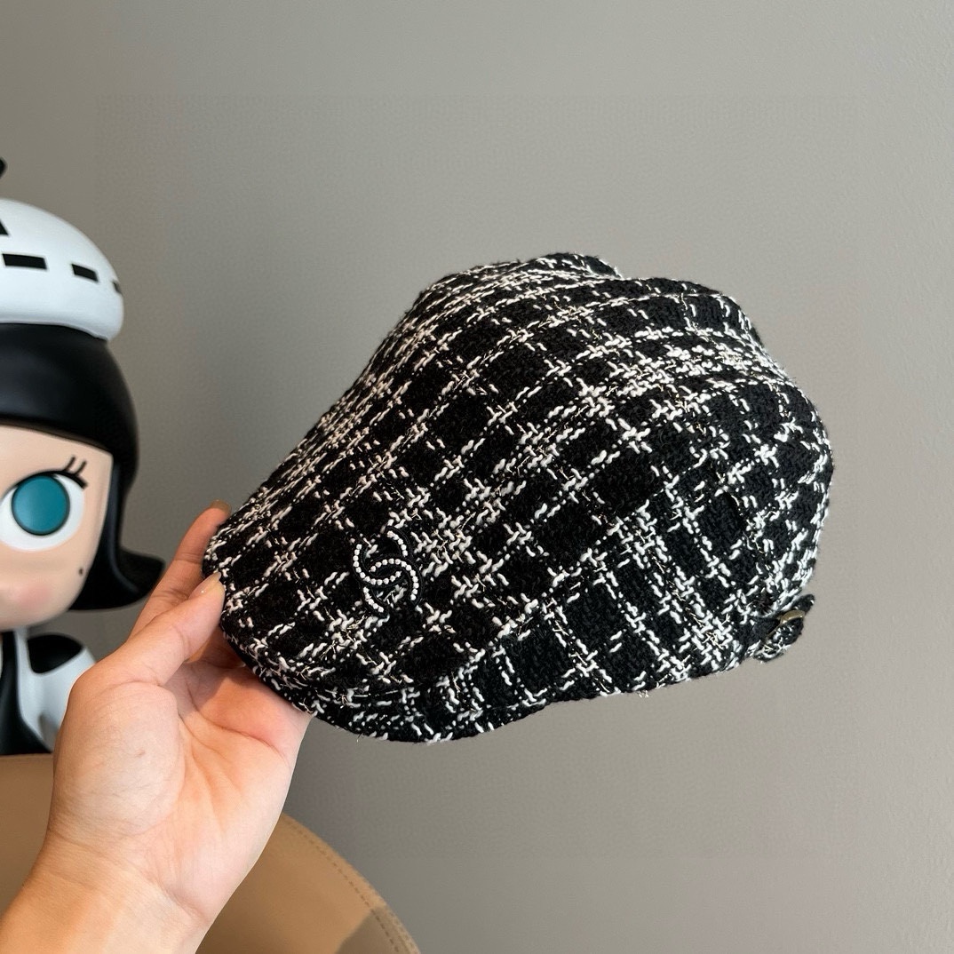 NO:217486,Chanel Chanel duck tongue forward hat, head circumference 58cm hat fisherman hat baseball hat knit hat, hat, chanel, chanel, espadrilles, hats19860909Chanel香奈儿鸭舌前进帽,头围58cm帽子渔夫帽棒球帽针织帽,帽子,chanel,chanel,espadrilles,hats,hat