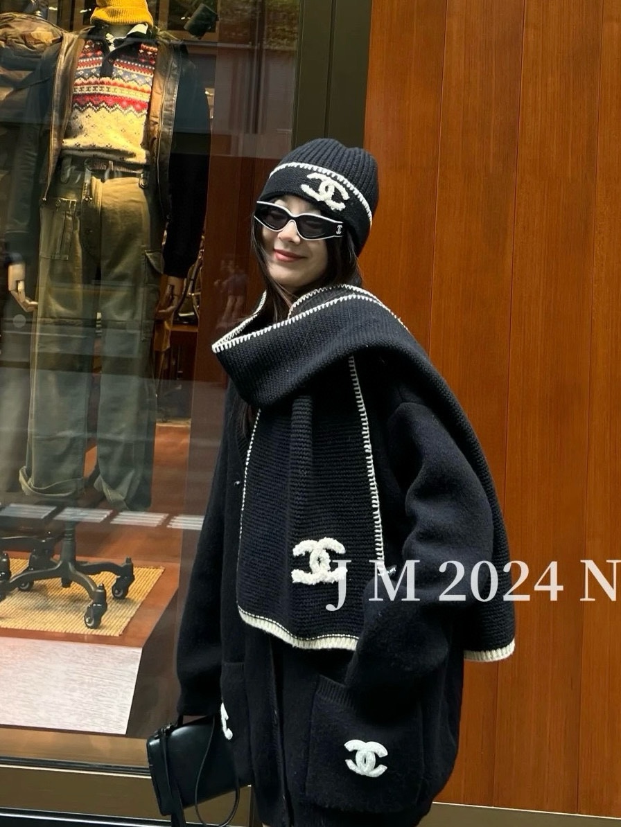 NO:217515,Chanel Chanel knitted scarf, high-end custom hat, fisherman hat, baseball hat, knit hat, chanel, chanel, espadrilles, hats19860909Chanel 香奈儿针织围巾,高端定制帽子渔夫帽棒球帽针织帽,帽子,chanel,chanel,espadrilles,hats,hat