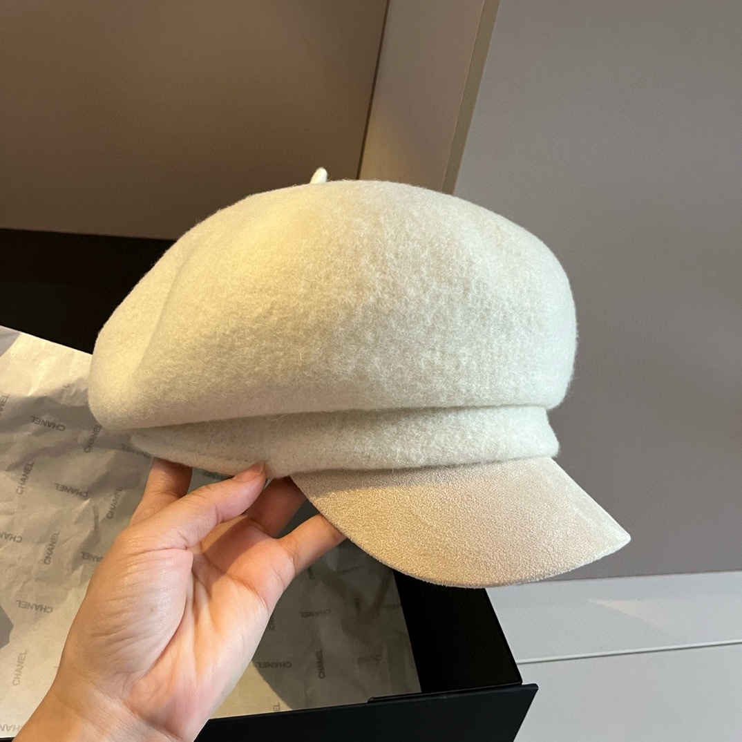 NO:217542,Prada Prada new duck tongue painter hat, 100% wool fabric head circumference 57cm hat Fisherman hat Baseball hat Knitted hat, hat, prada, prada, espadrilles, hats19860909Prada普拉达新款鸭舌画家帽,百分百羊毛面料头围57cm帽子渔夫帽棒球帽针织帽,帽子,prada,prada,espadrilles,hats,hat