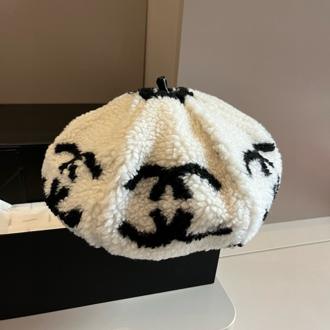 NO:217763,Chanel Chanel lamb fur beret, head circumference 57cm hat fisherman hat baseball hat knit hat, hat, chanel, chanel, espadrilles, hats19860909Chanel香奈儿羊羔毛贝雷帽,头围57cm帽子渔夫帽棒球帽针织帽,帽子,chanel,chanel,espadrilles,hats,hat
