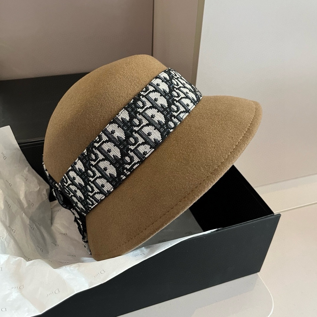 NO:217659,Khaki Dior autumn and winter new woolen pot hat, 100% wool hat, head circumference 57cm celebrity style hat fisherman hat baseball hat knit hat, hat, dior, dior, espadrilles, hats19860909卡其色 Dior迪奥秋冬新款毛呢盆帽,百分百羊毛帽,头围57cm 名媛风帽子渔夫帽棒球帽针织帽,帽子,dior,dior,espadrilles,hats,hat