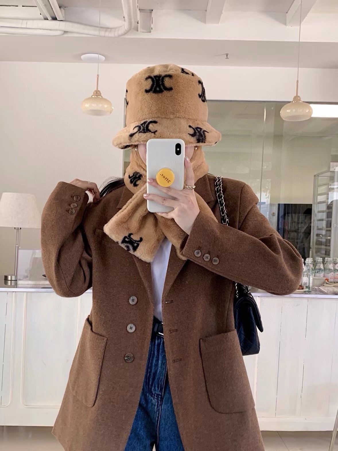 NO:217686,Celine Celine fur fisherman hat, autumn and winter cold hat, head circumference 57cm hat, fisherman hat baseball hat knit hat, hat, celine, celine, espadrilles, hats19860909Celine赛琳毛毛渔夫帽,秋冬冷帽,头围57cm帽子渔夫帽棒球帽针织帽,帽子,celine,celine,espadrilles,hats,hat