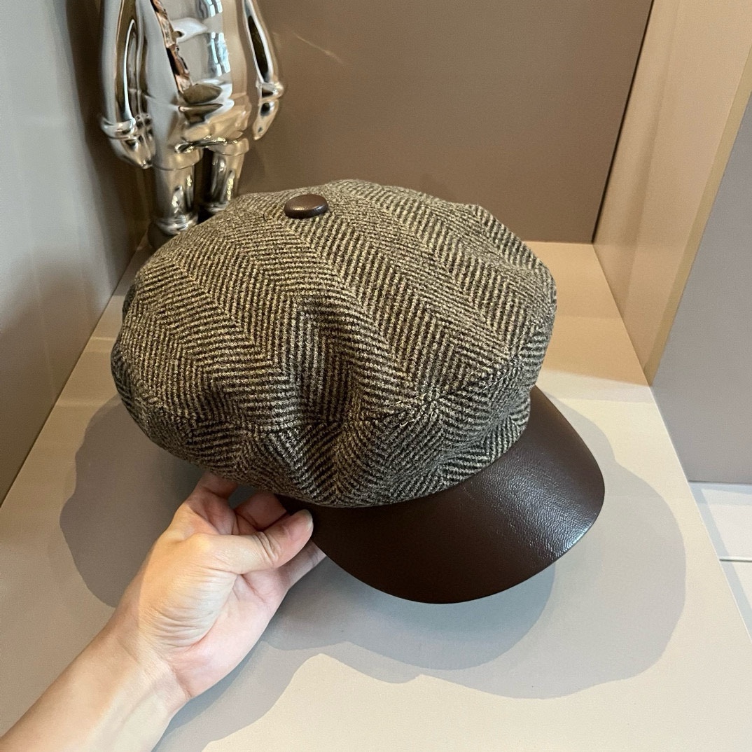 NO:217692,Hermes HERMES woolen new style baseball cap, head circumference 57cm hat, fisherman hat baseball hat knit hat, hat, hermes, hermes, espadrilles, hats19860909爱马仕HERMES毛呢新款鸭舌军帽,头围57cm帽子渔夫帽棒球帽针织帽,帽子,hermes,hermes,espadrilles,hats,hat