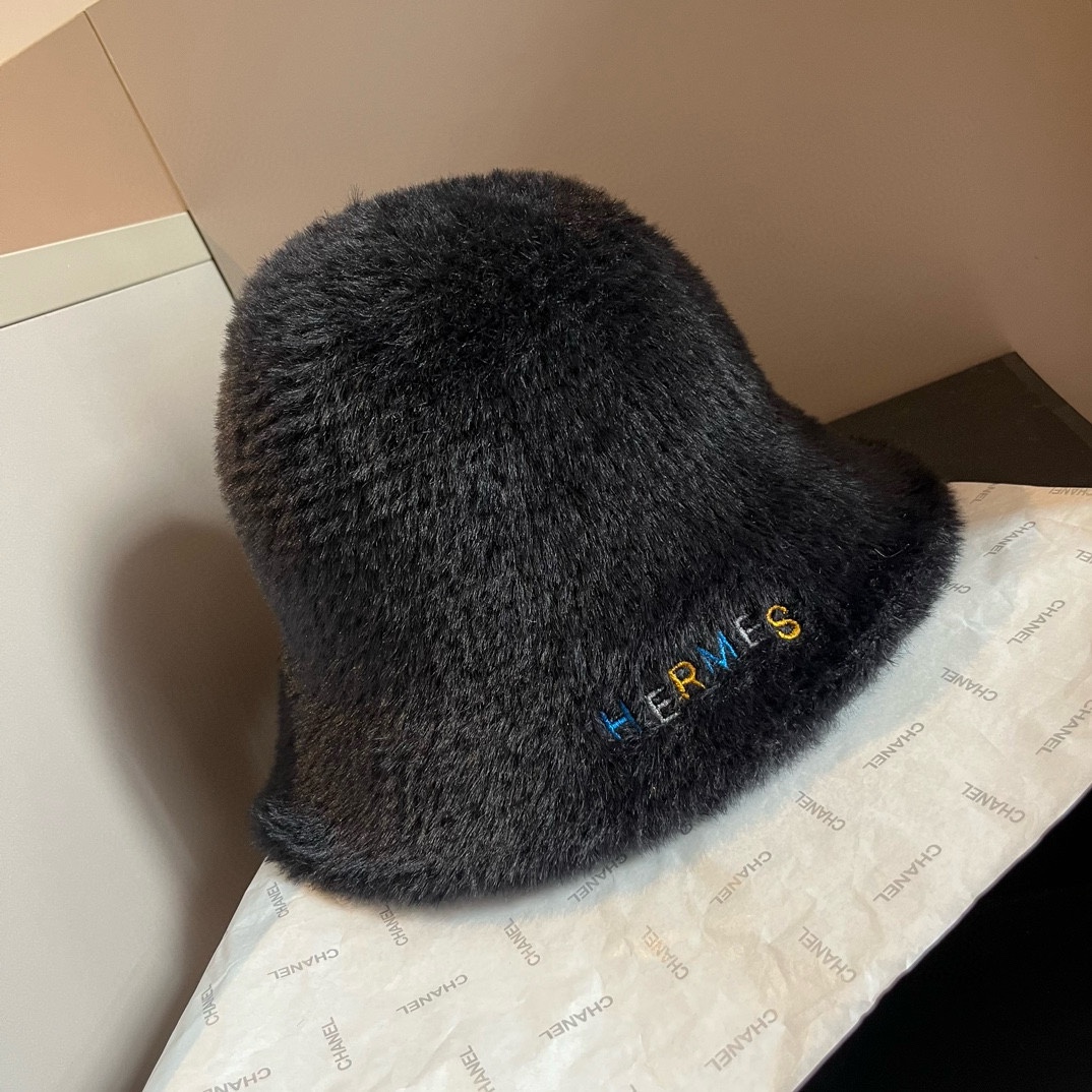 NO:217697,Hermes new rabbit-wool fisherman hat, warm-wool dome hat, head circumference 57cm hat, fisherman hat baseball hat knit hat, hat, hermes, espadrilles, hats19860909爱马仕新款兔毛渔夫帽,保暖毛毛圆顶帽,头围57cm帽子渔夫帽棒球帽针织帽,帽子,hermes,espadrilles,hats,hat